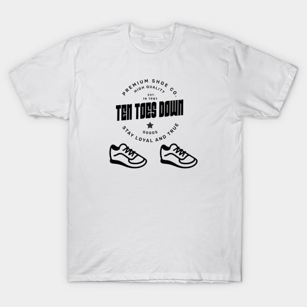 The ten toes down Edition. T-Shirt by The Cavolii shoppe